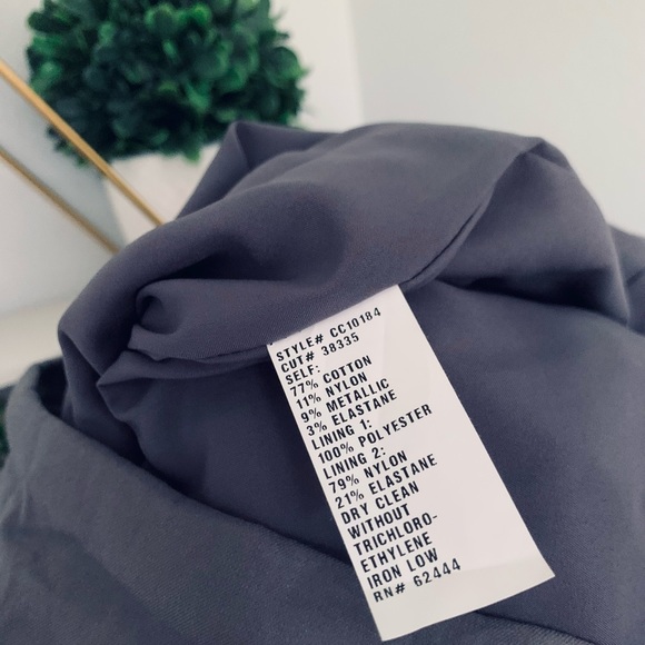 Nicole Miller • Fitted V-Neck Mini Dress • SZ 6 • Retail $440 - Picture 11 of 13